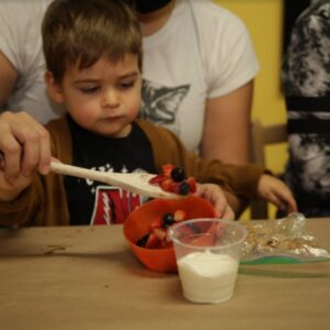 kid in a cooking class